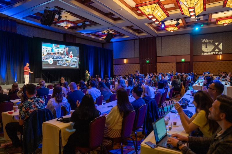 Crowd view during UX Summit 2024 introduction