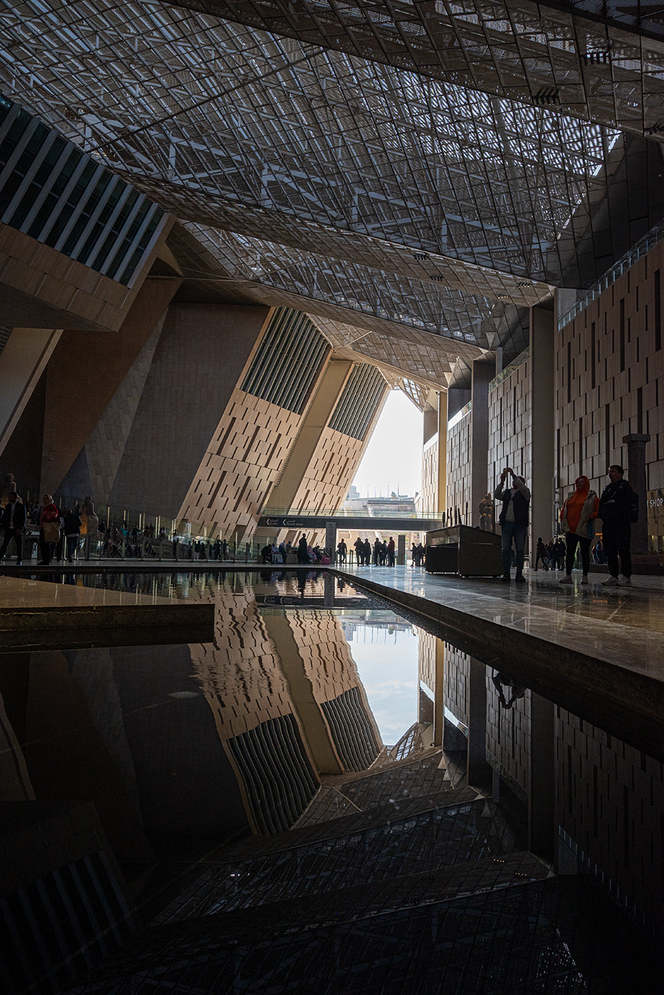 Architectural photo of the interior atrium of the Grand Egyptian Museum